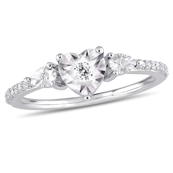 1/7 CT TW Diamond Heart Ring in Sterling Silver