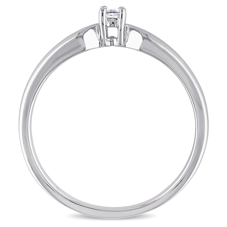0.05 CT TW Princess Cut Diamond Solitaire Ring in Sterling Silver