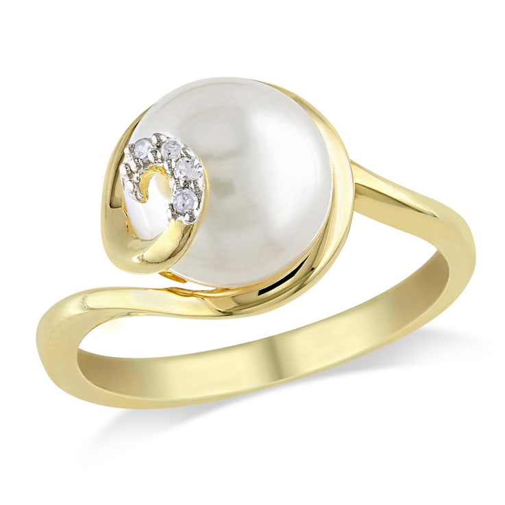 9-9.5MM Freshwater Cultured Pearl Ring with Diamonds in Yellow Plated
Sterling Silver