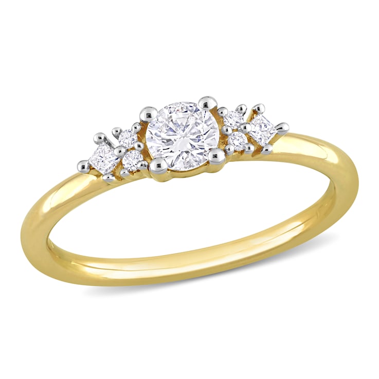 3/8 CT TW Diamond Ring in 14K Yellow Gold