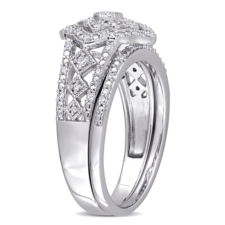 1/4 CT TW Diamond Halo Bridal Set in Sterling Silver