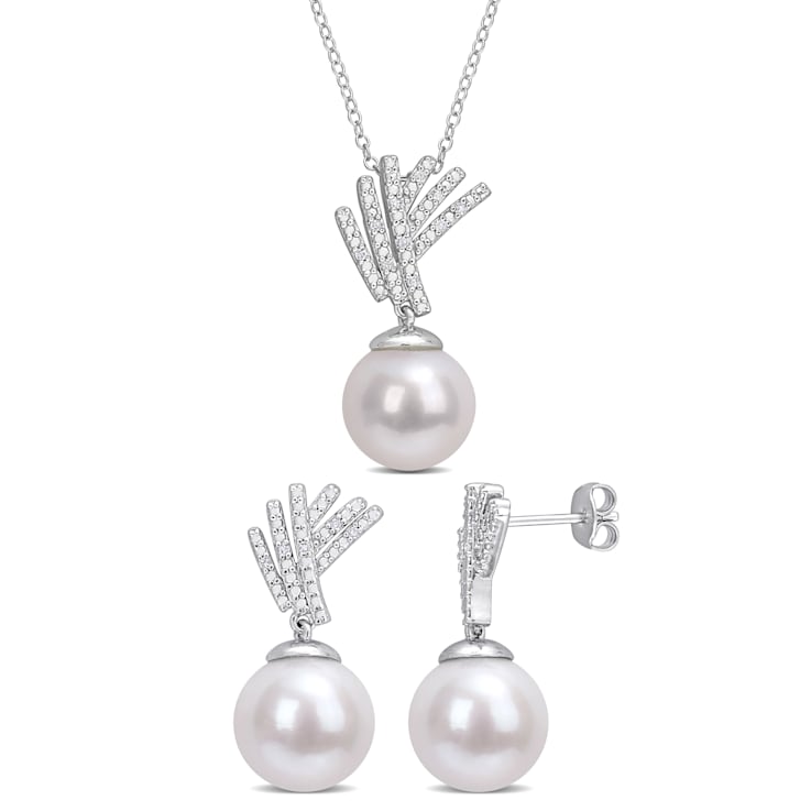 11-12MM Freshwater Cultured Pearl & 1/10 CT TW Diamond Earrings and
Necklace Set in Sterling Silver