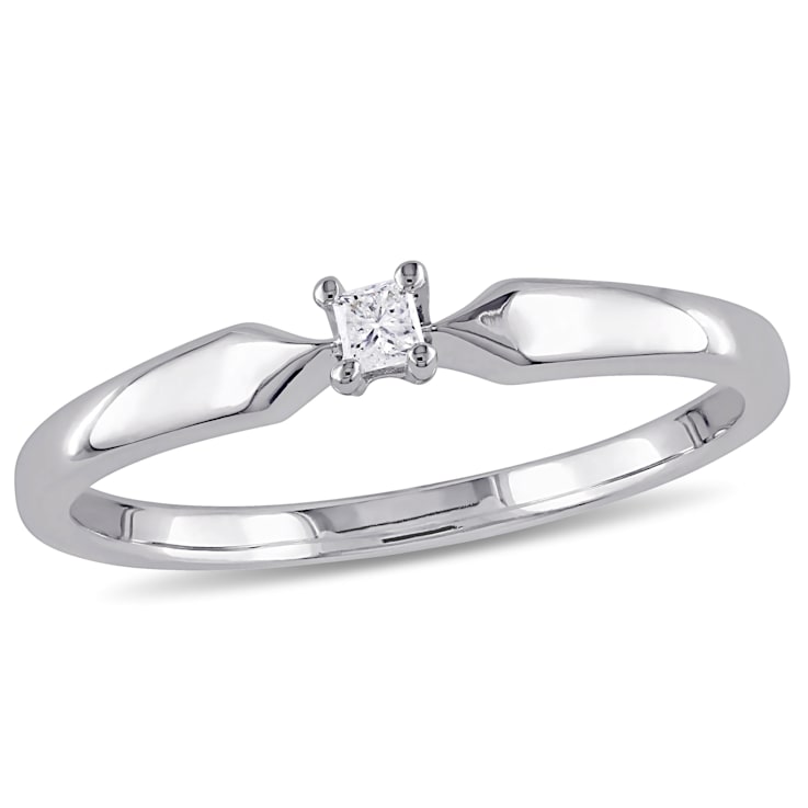 0.05 CT TW Princess Cut Diamond Solitaire Ring in Sterling Silver