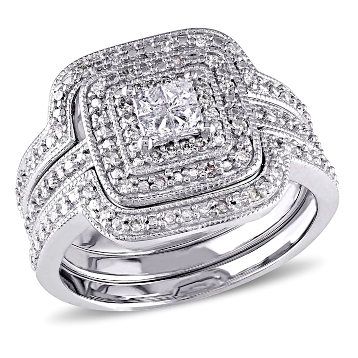 3/8 CT TW Round and Princess Cut Diamond Quad Halo Bridal Set in
Sterling Silver