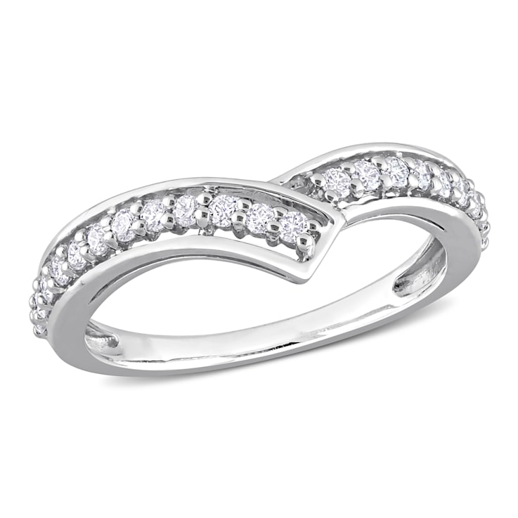 1/3 CT TW Diamond Chevron Ring in Platinum
