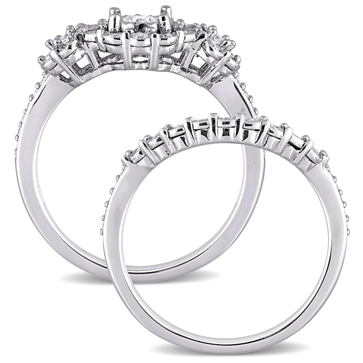 1/2 CT TW Diamond Halo Ring Set in Sterling Silver