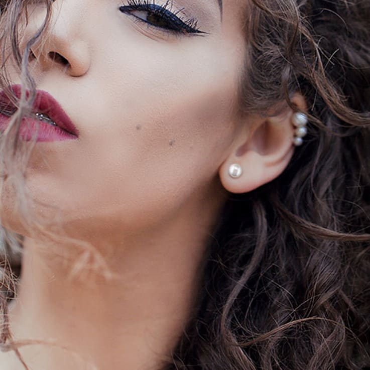 10-11MM Freshwater Cultured Pearl Stud Earrings in 14K Yellow Gold