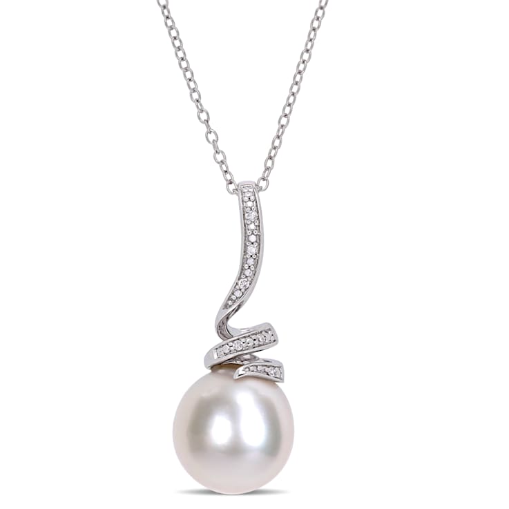 11-12MM Freshwater Cultured Pearl and Diamond Accent Pendant with Chain
in Sterling Silver