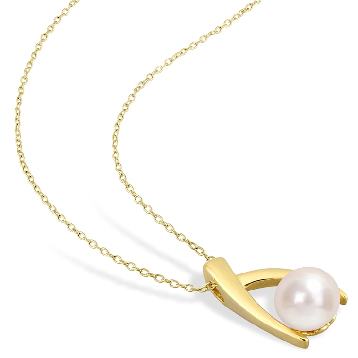 9-9.5MM Freshwater Cultured Pearl Pendant with Chain in 18K Yellow Gold
Plated Sterling Silver