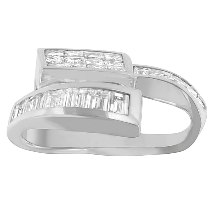 14K White Gold 2ctw Princess and Baguette Cut Diamond Double Loop
Pendant w\chain(G-H, VS1-VS2)