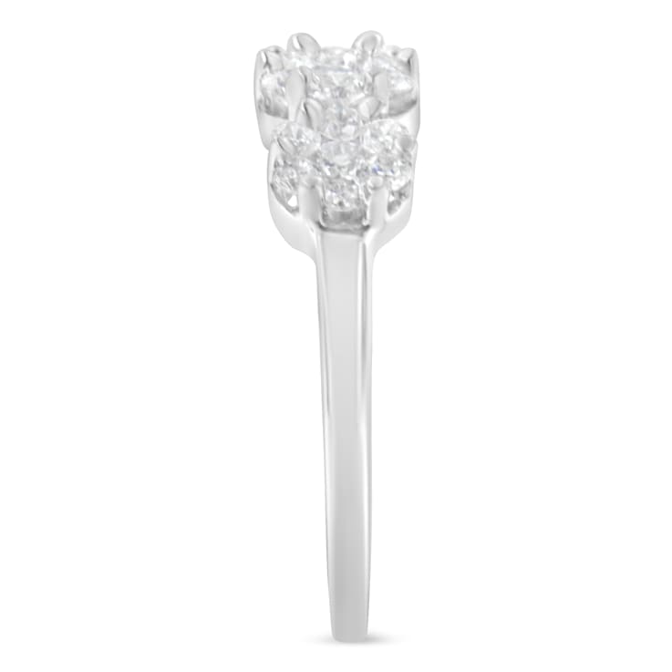 14K White Gold Three-Stone Cluster Diamond Ring (0.7 Cttw, H-I Color,
SI2-I1 Clarity)