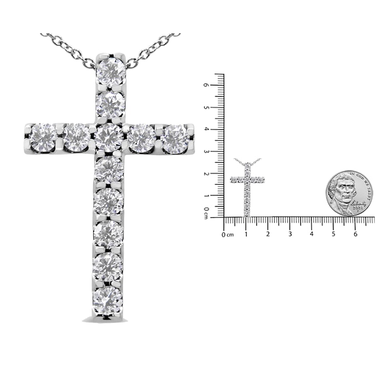 14K White Gold 1.00 Cttw Prong-Set Round Brilliant Cut Diamond Cross
18" Pendant Necklace