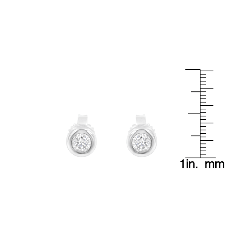 10K White Gold 1/4ctw Round Brilliant-Cut Near Colorless Diamond
Bezel-Set Stud Earrings