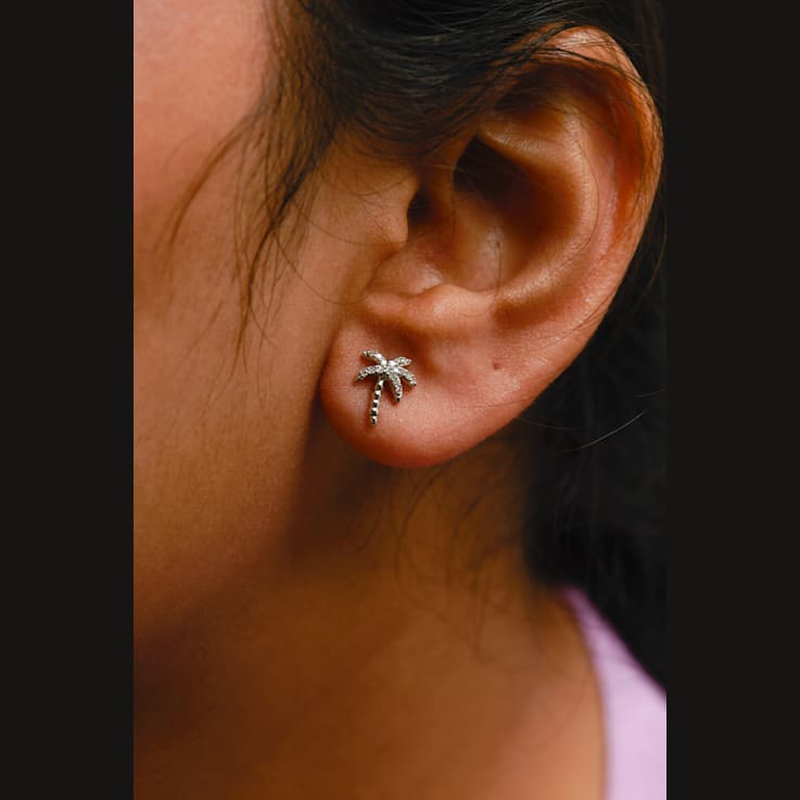 10K White Gold 1/10 Cttw Diamond  Encrusted Palm Tree Stud Earrings (H-I
Color, I1-I2 Clarity)