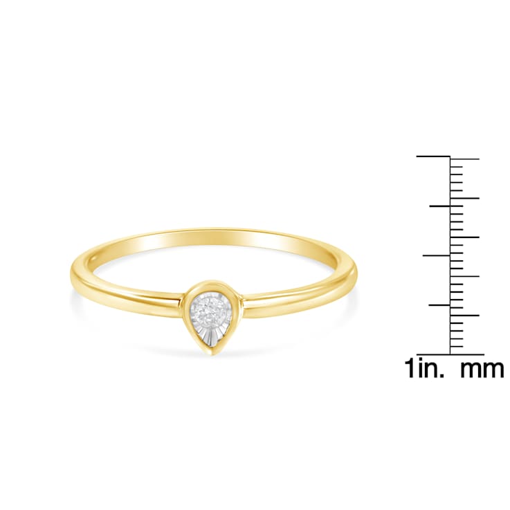 14K Yellow Gold Over Sterling Silver 1/20ctw Diamond Miracle Set Ring
(J-K Color, I1-I2 Clarity)