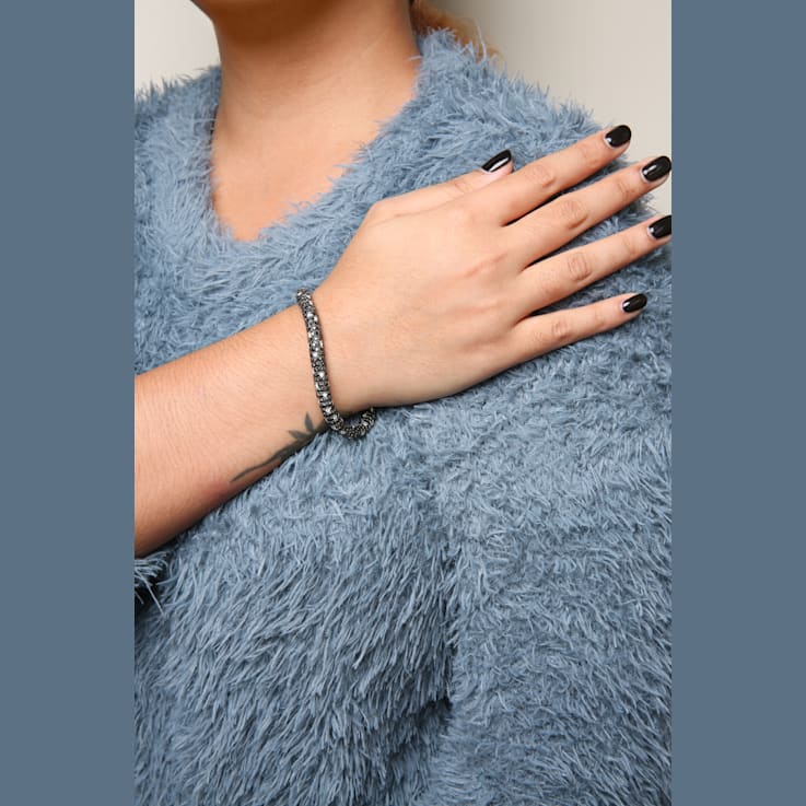 18K White Gold Black and White Diamonds Pave Link Bracelet
