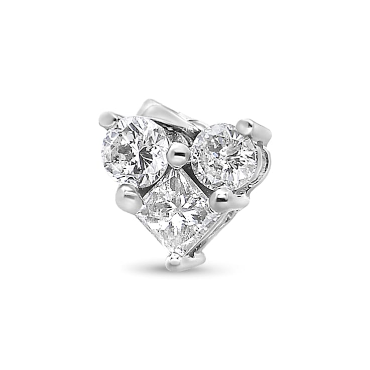 10K White Gold 1/4ctw Diamond 3 Stone Heart Shaped Pendant w 10K White Gold 1/4ctw Diamond 3 Stone Heart Shaped Pendant w