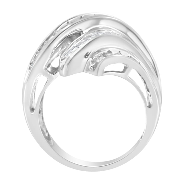 10K White Gold Round and Baguette Cut Diamond Channel Ring (3/4 Cttw,
H-I Color, SI2-I1 Clarity)