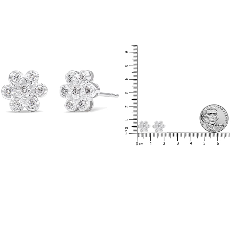 Sterling Silver 1/4ctw Diamond Floral Cluster Stud Earring