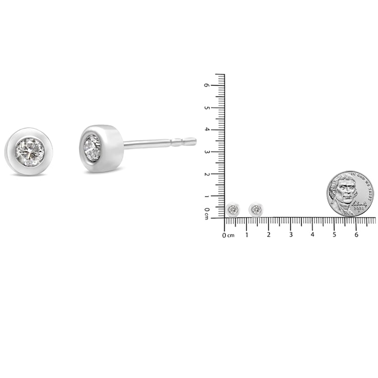 10K White Gold 1/5ctw Round Brilliant-Cut Near Colorless Diamond
Bezel-Set Stud Earrings