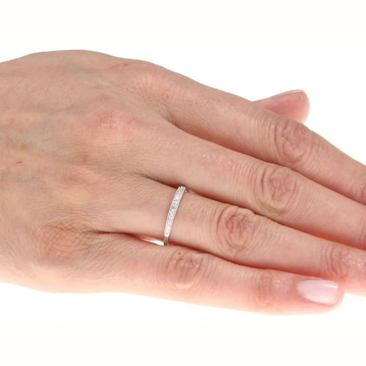 10k White Gold Milgrain Diamond Wedding Band (1/8 cttw, H-I Color, I1-I2 Clarity)