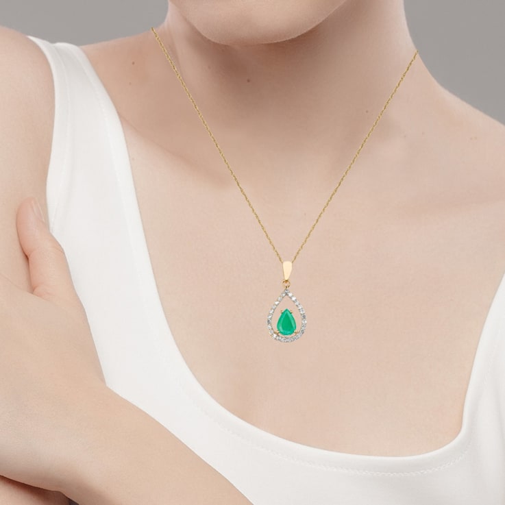 10k Yellow Gold Genuine Pear-Shape Emerald and Diamond Halo Teardrop
Pendant With Chain