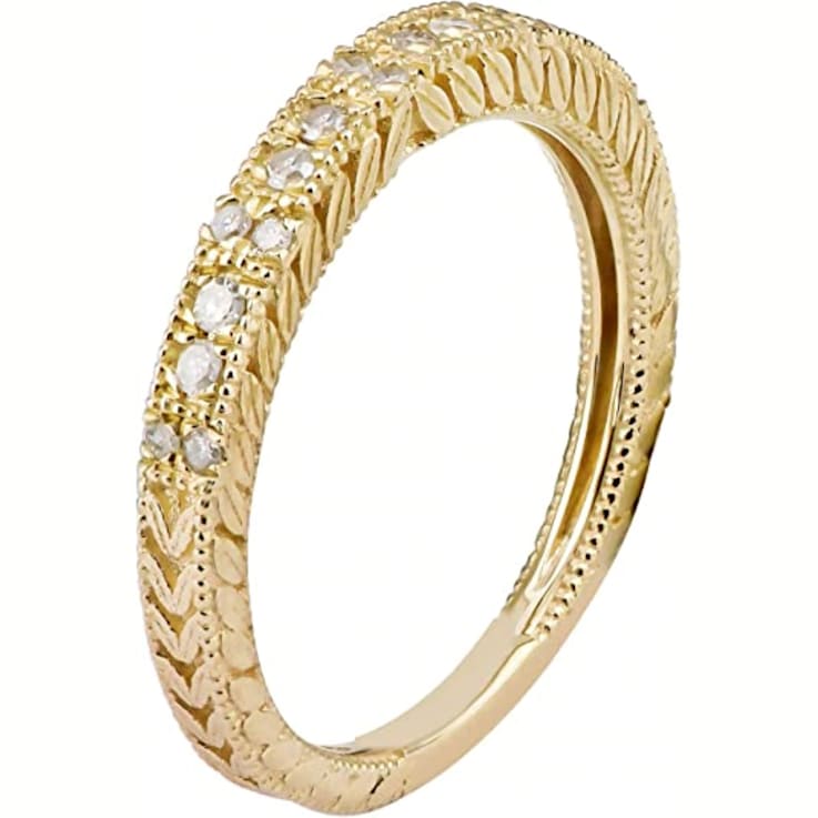 10k Yellow Gold Vintage-Style Engraved Diamond Wedding Band (1/5 cttw,
H-I, I1-I2)