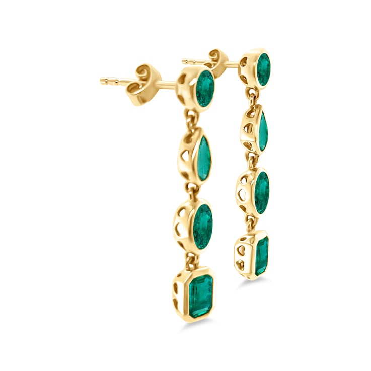 2.86Cts Colombian Emerald, Crafted in 18K Yellow Gold Earrings.