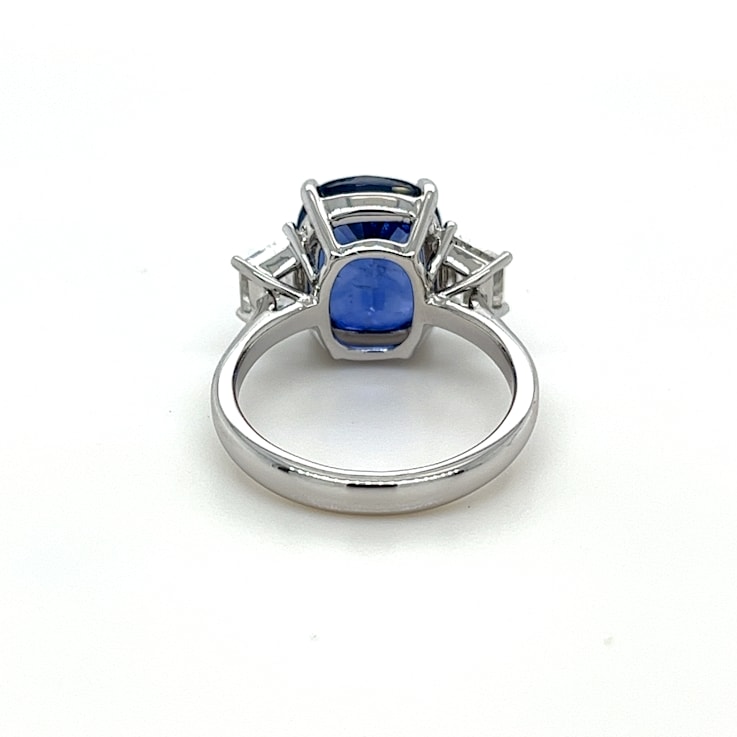 7.19 Carat Ceylon Sapphire & Diamond Ring in Platinum