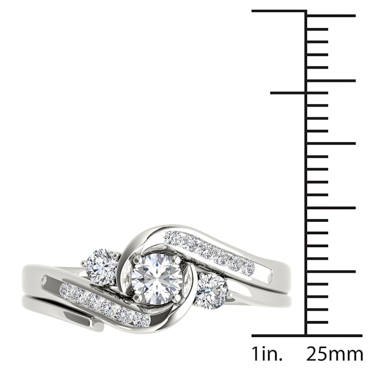 10K White Gold .50ctw 3 Stone Diamond Engagement Ring and Wedding Band
(Color H-I, Clarity I2)