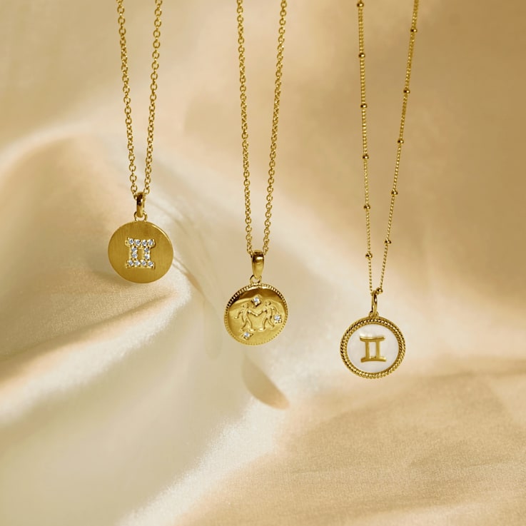 J ADMIRE Mother of Pearl 14K Yellow Gold Over Sterling Silver Gemini Zodiac Necklace 16R3KB