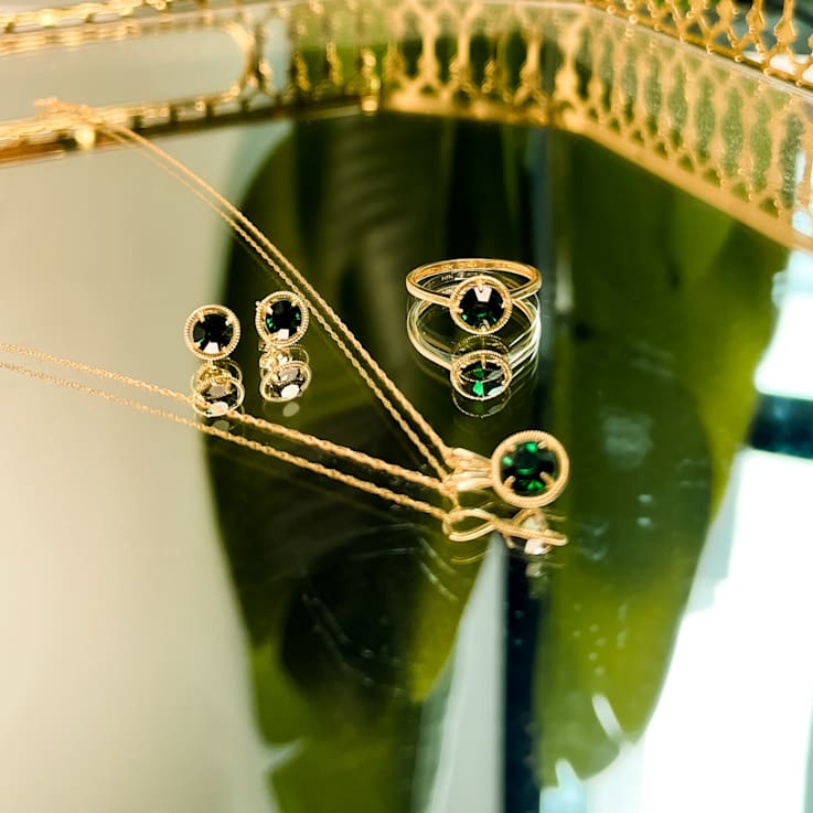 J'ADMIRE 10K Gold Crystal Emerald Simulant Solitaire Ring