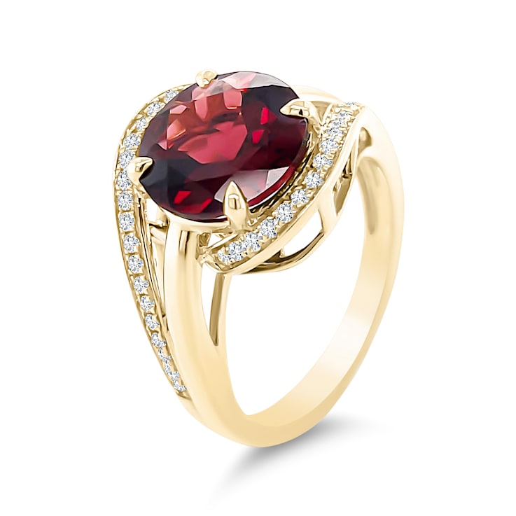 18K Yellow Gold Garnet and Diamond Ring 3.95ctw