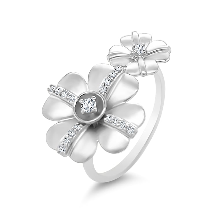 18K White Gold Diamond Floral Ring  .14ctw