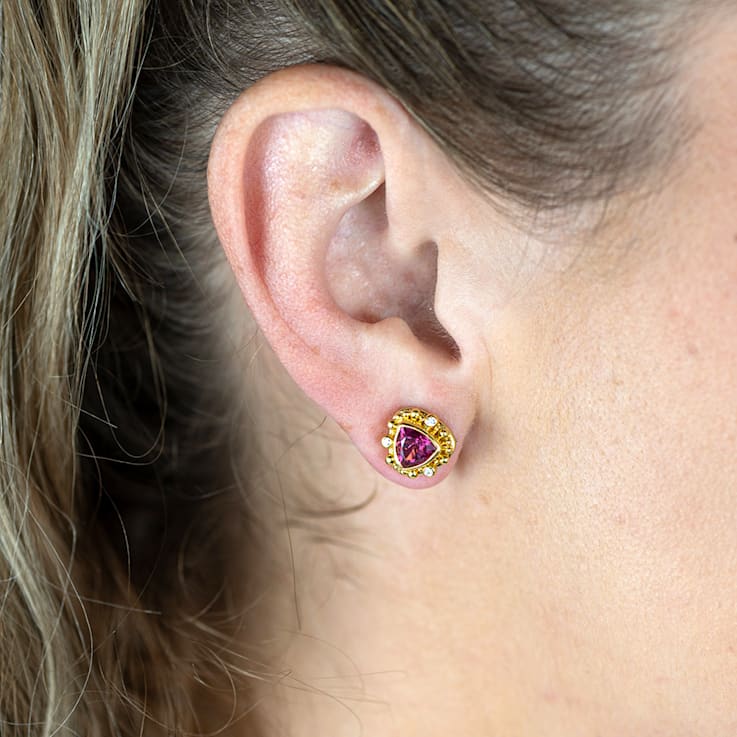 Classic Collection Earrings in 22kt & 18kt gold with Pink
Tourmalines and Diamonds
