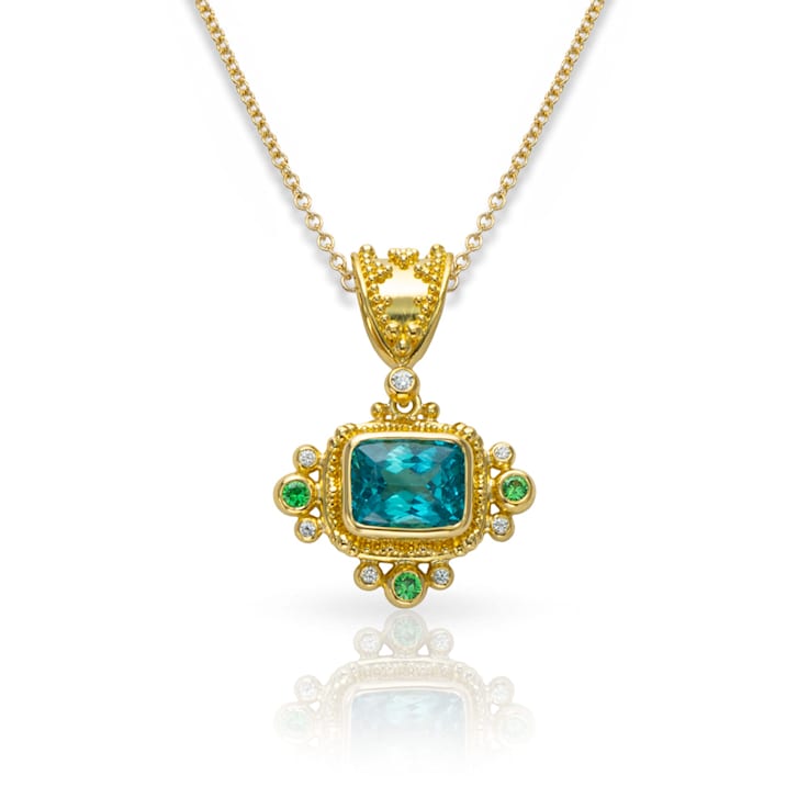 Classic Collection Pendant in 22kt & 18kt gold set with Apatite,
Garnets and Diamonds