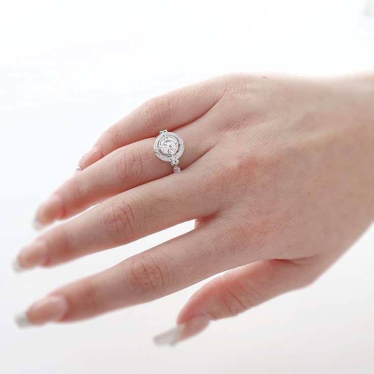 Beverley K 18K White Gold 0.12ctw Diamond Engagement Ring with a Cubic
Zirconia Center