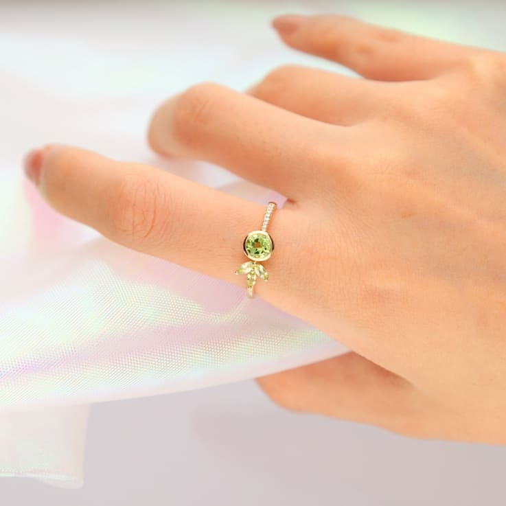 Gin & Grace 14k Yellow Gold Genuine Peridot Diamond (I1) Statement Ring