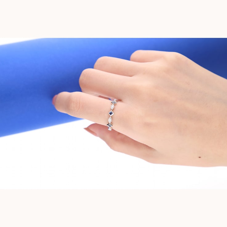 Gin & Grace 18K White Gold Real Diamond Ring (I1) with Natural Blue Sapphire
