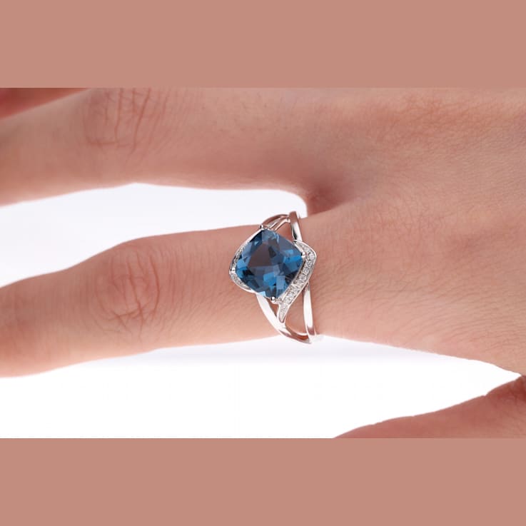 Gin & Grace 10K White Gold Real Diamond Ring (I1) with Genuine
London Blue Topaz