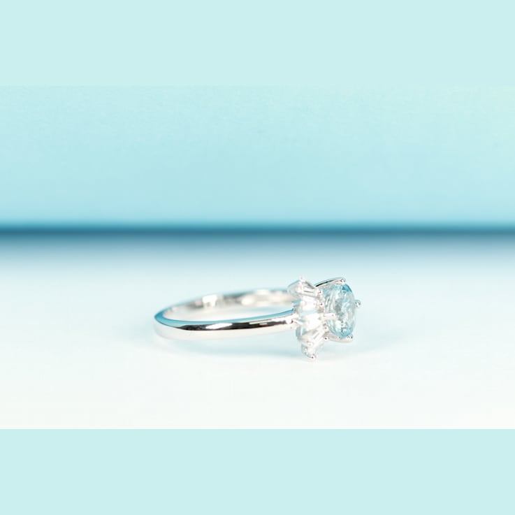 Gin & Grace 18K White Gold Aquamarine Ring with Diamond