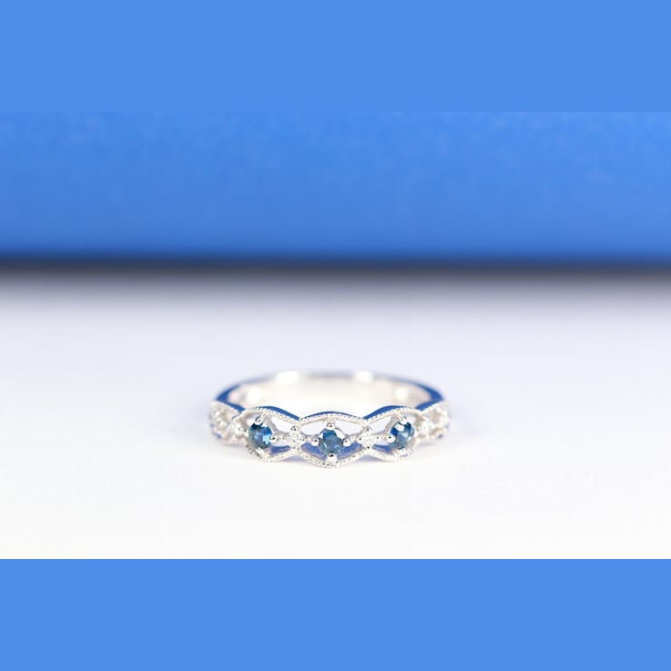 Gin & Grace 18K White Gold Real Diamond Ring (I1) with Natural Blue Sapphire