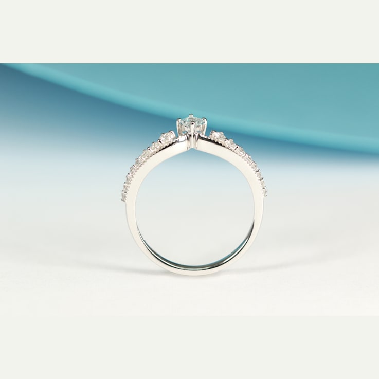 Gin & Grace 18K White Gold Aquamarine & Diamond Ring (I1)