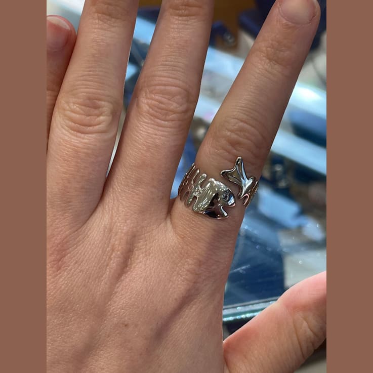 Sterling Silver Bonefish Ring with Blue CZ Accent.