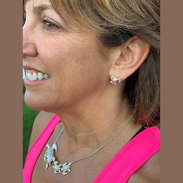 Sterling Silver Momma and Baby Sea Turtles Necklace with Rolo Chain.