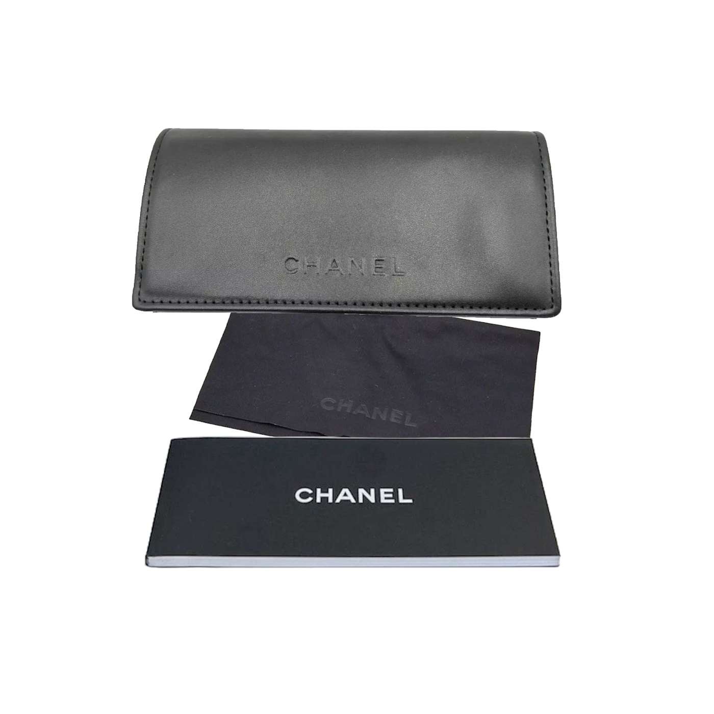 上品なブランド Chanel  Arm Leather White w Black 香水(女性用)