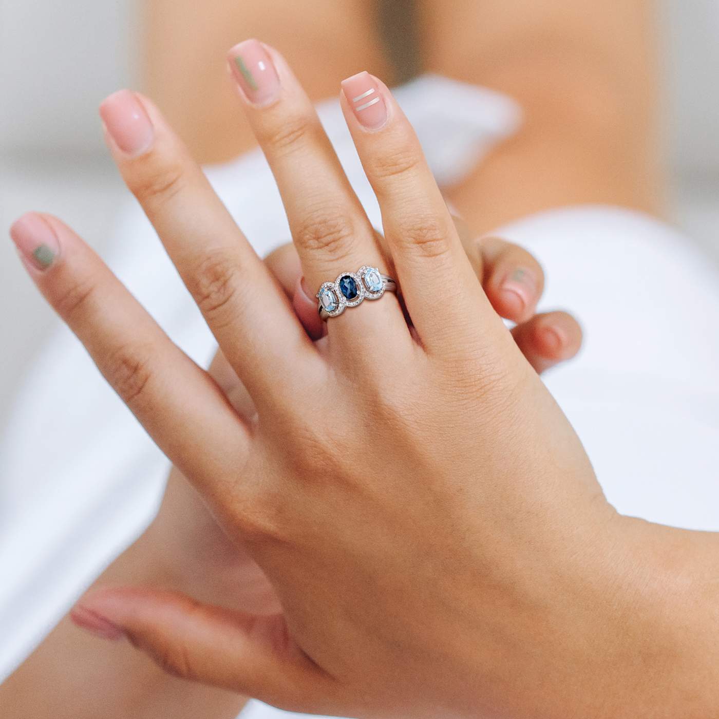 1 3/5 CT TGW London Blue and Sky Blue Topaz with 1/5 CT TW