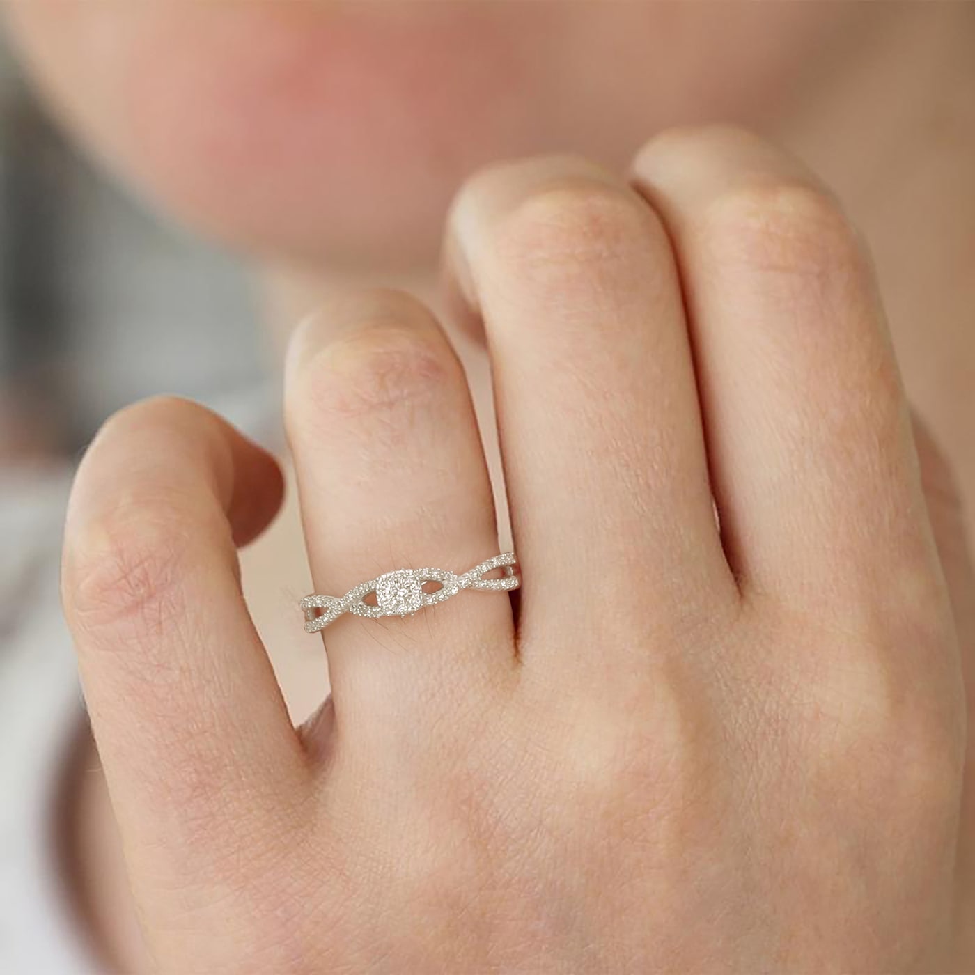 1/6ct TDW Diamond Cluster Promise Ring in Sterling Silver
