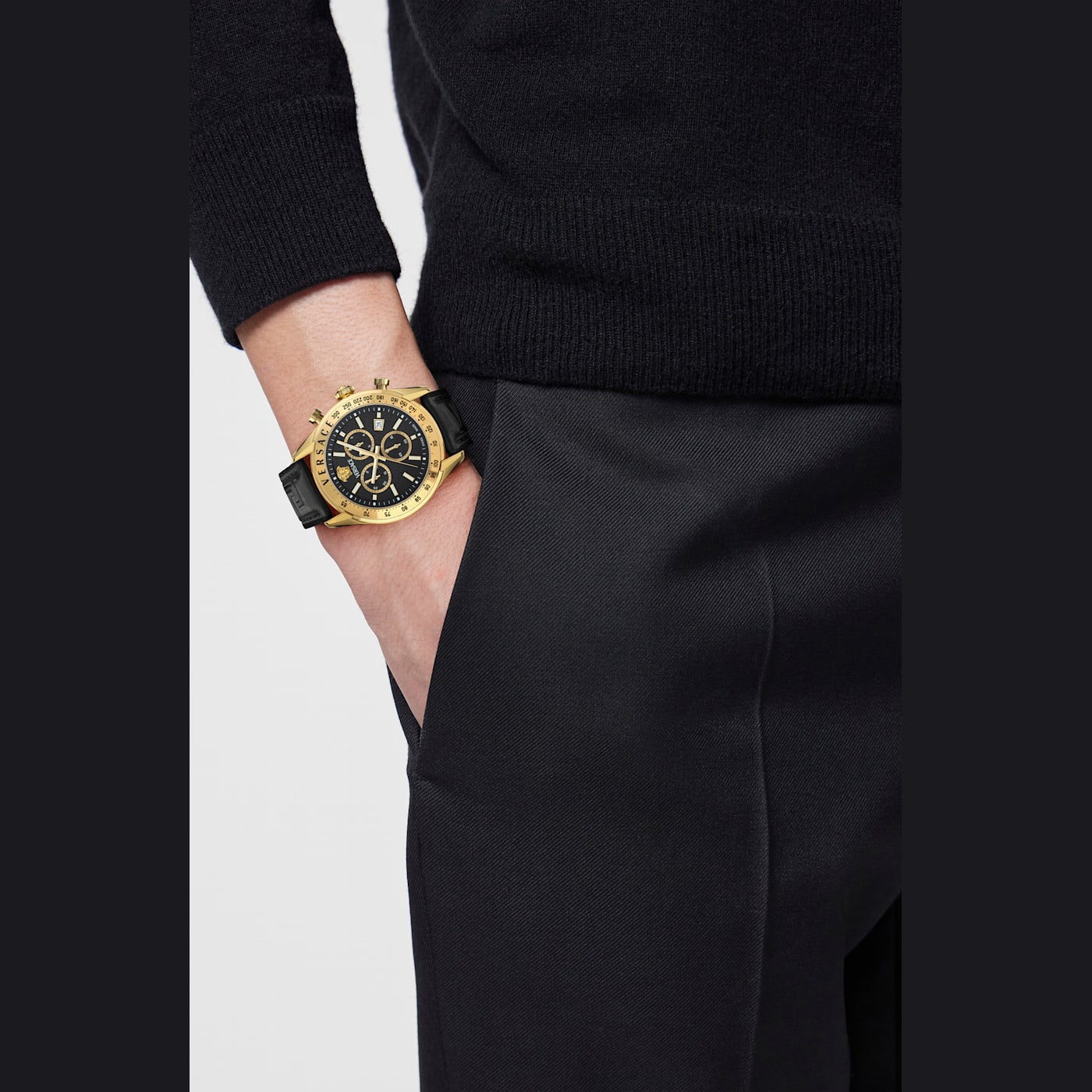 Versace Chrono Master Mens Watch IP Yellow Gold Case Black Versace Chrono Master Mens Watch IP Yellow Gold Case Black