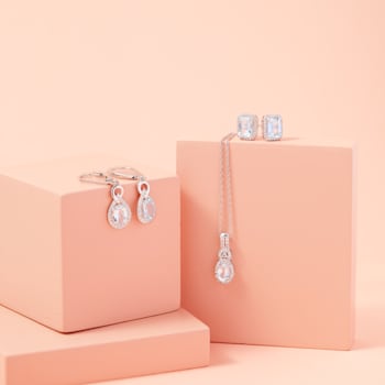 Shop Women's Jewelry